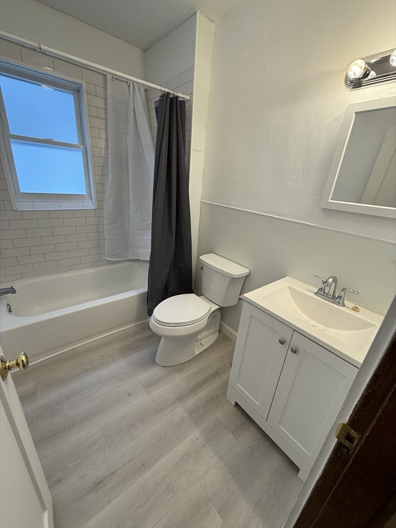 270-272 Holbrook Rd, Quincy