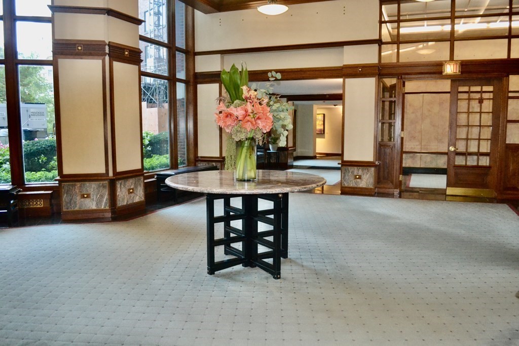 10 Rogers St, East Cambridge