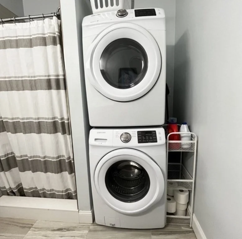 236 E St, South Boston