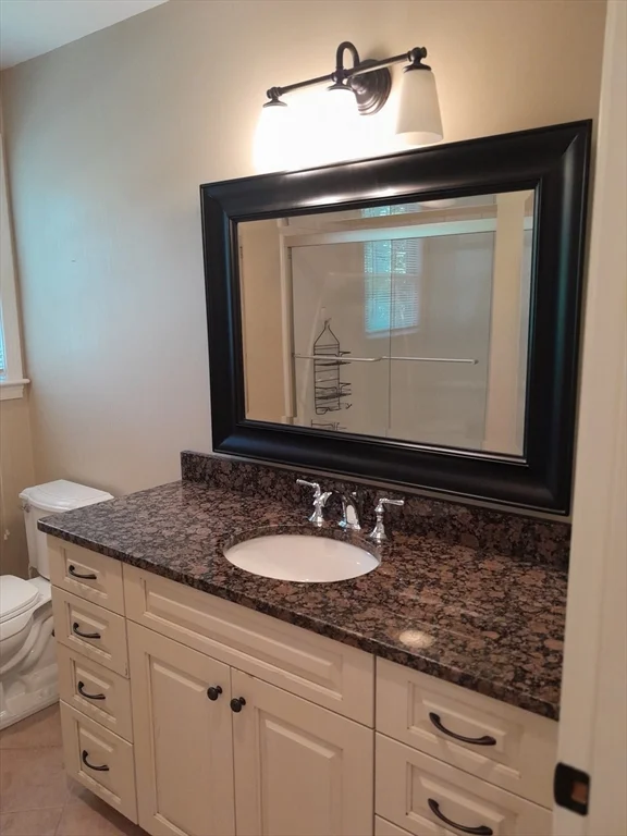 373 Littlefield Ln, Marlborough