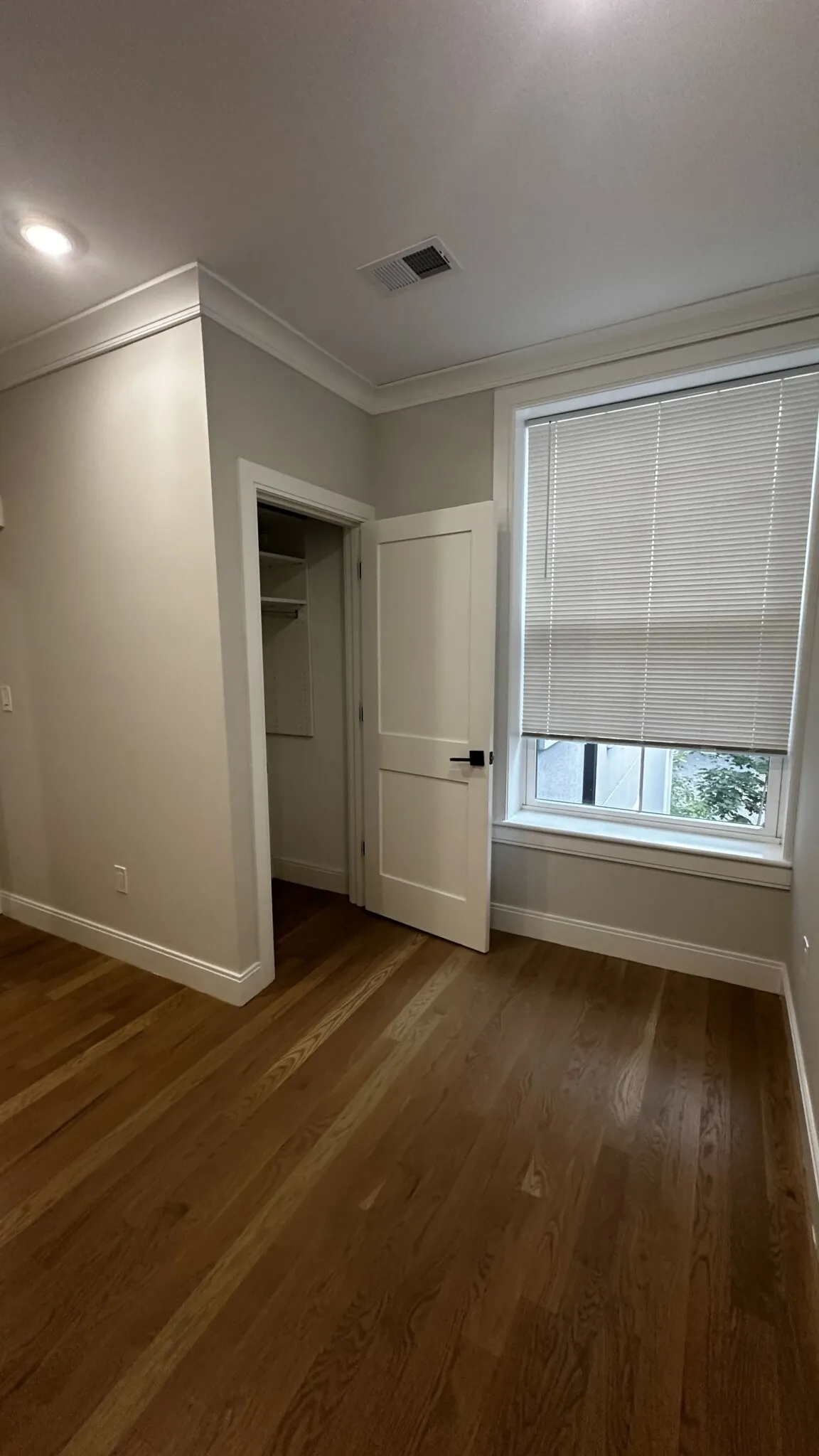 47 Englewood Ave, Brighton