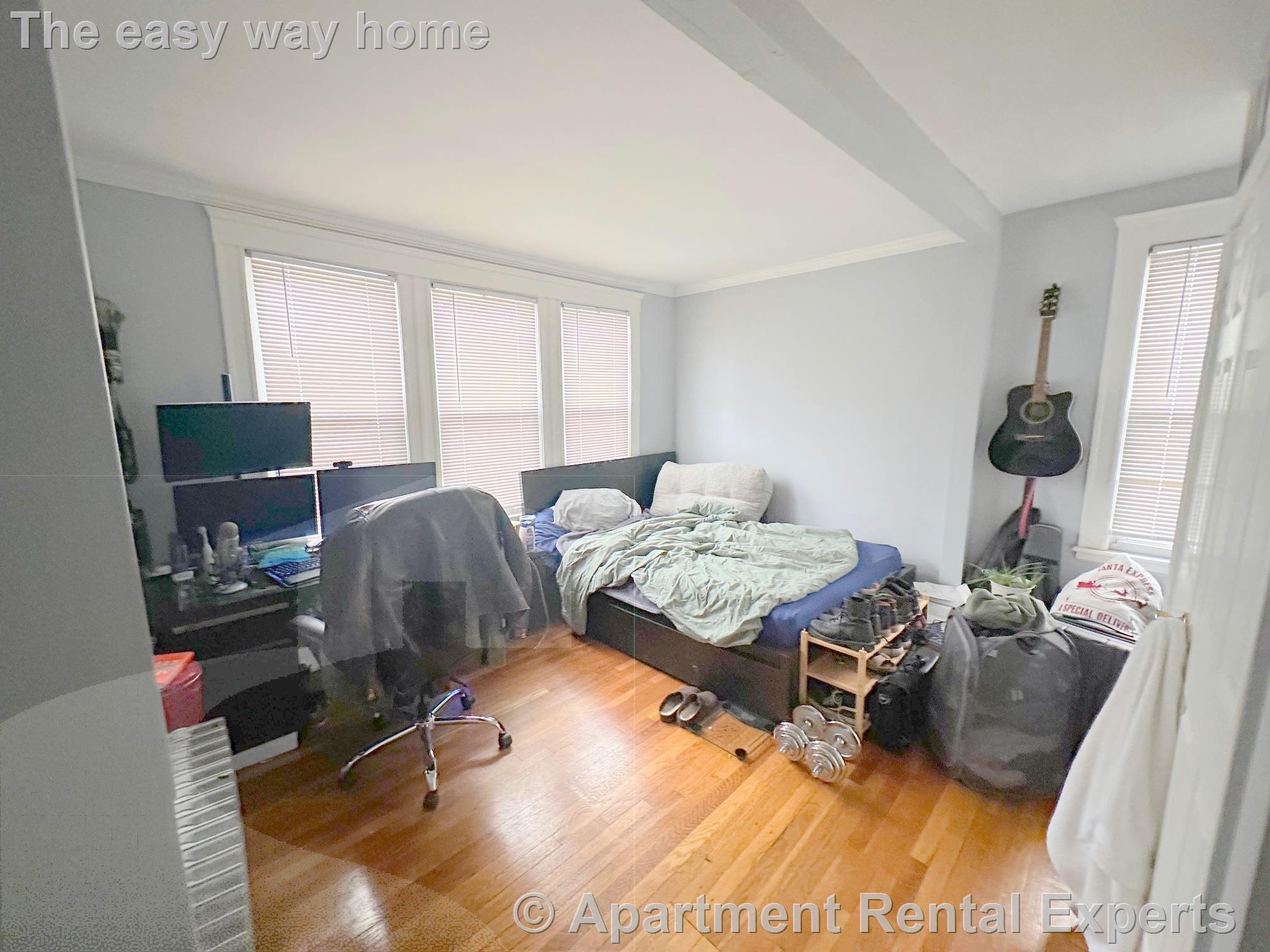 76 Hooker Ave, Teele Square