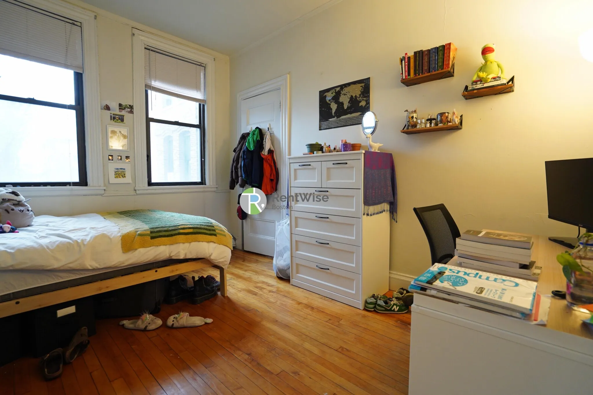 72 Gardner St, Allston