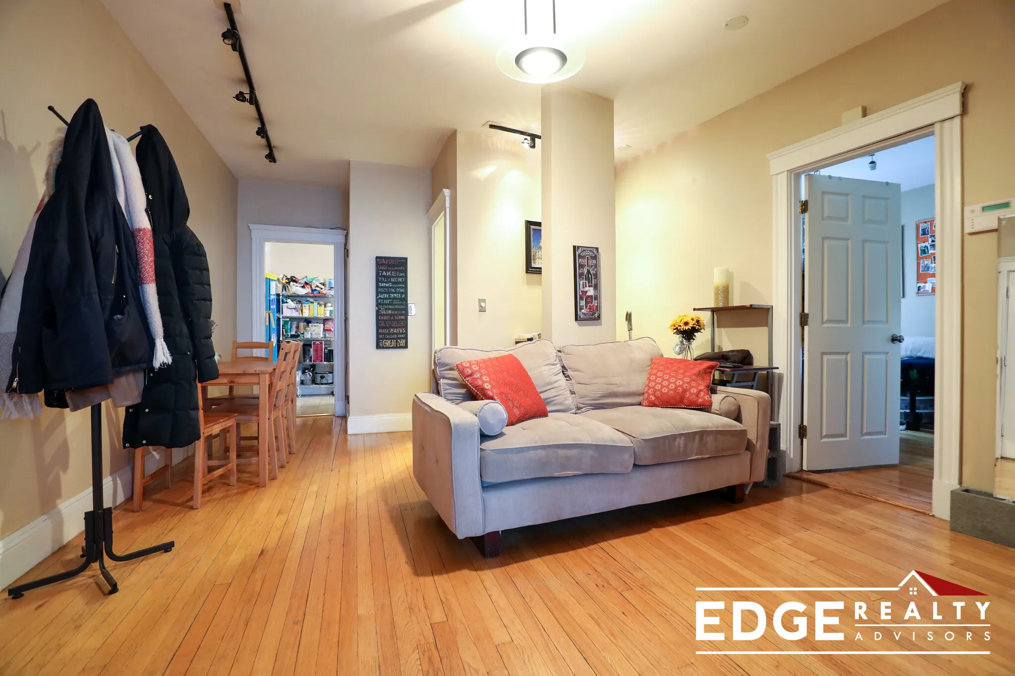 2 Sutherland Rd, Brighton