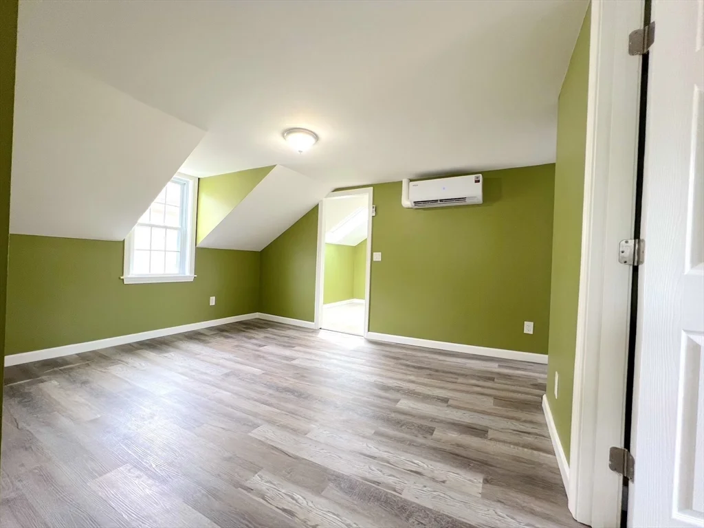 156 Grinnell, New Bedford