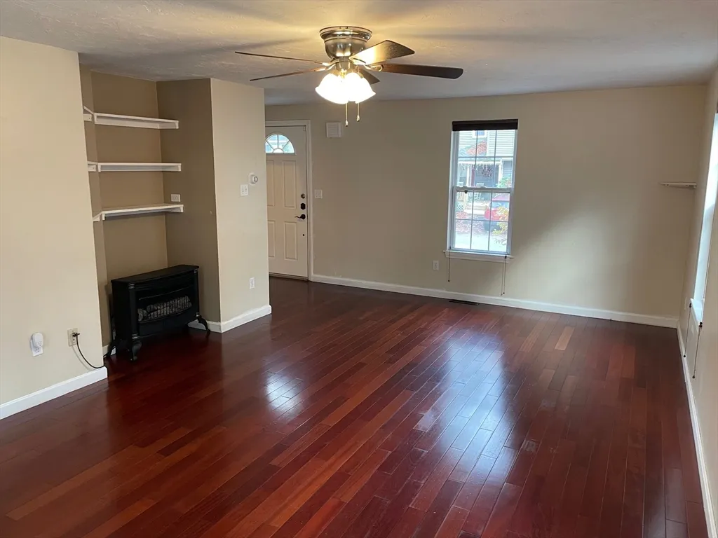 16 Bowstring Way, Marlborough