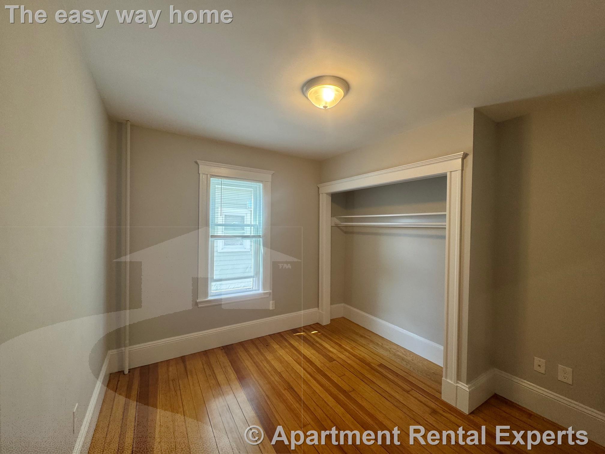 11 Belmont Sq, Porter Square