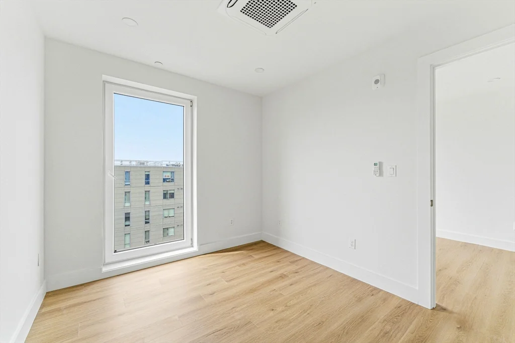 1035 Commonwealth Ave, Allston