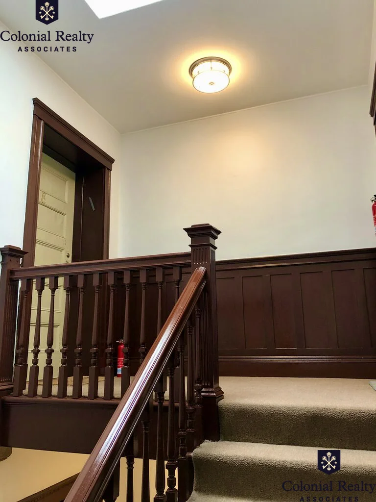 9 Upland Rd, Neighborhood Nine