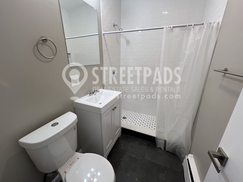 50 Evergreen St, Jamaica Plain