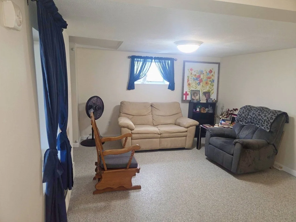 299 Crescent Ave, Beachmont