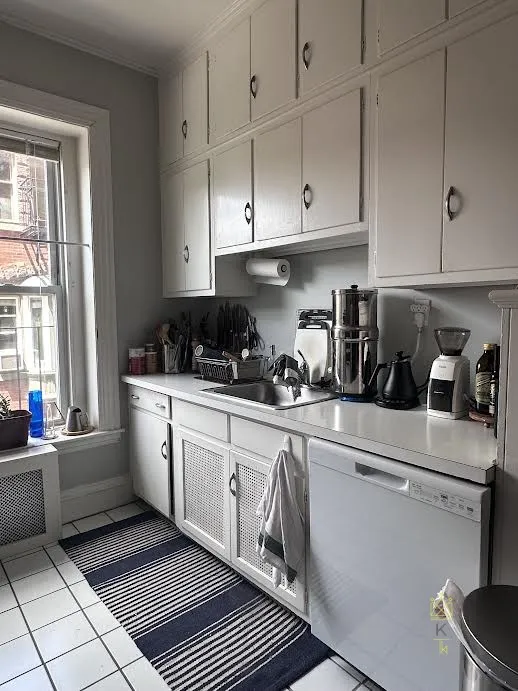 1569 Beacon St, Brookline