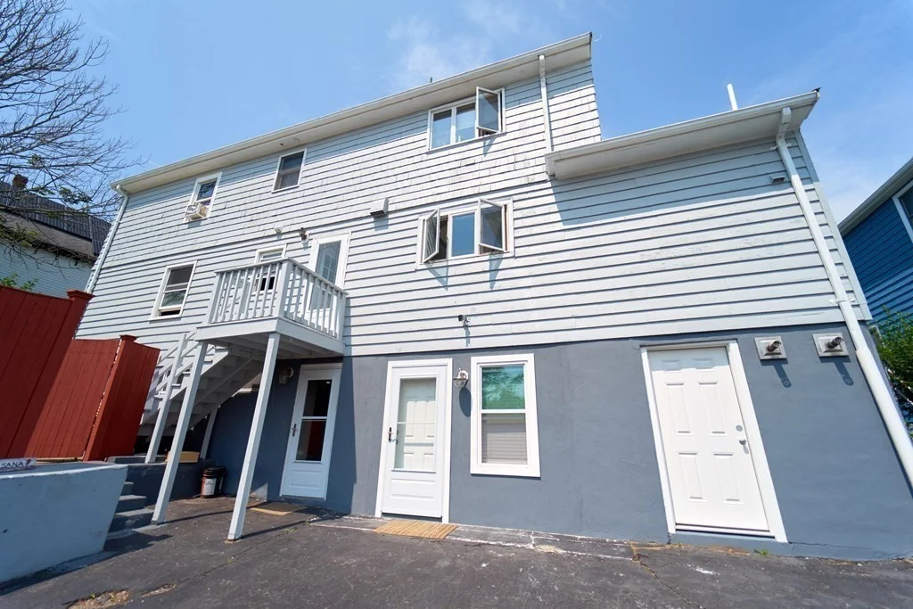 1305 Salem St, Malden