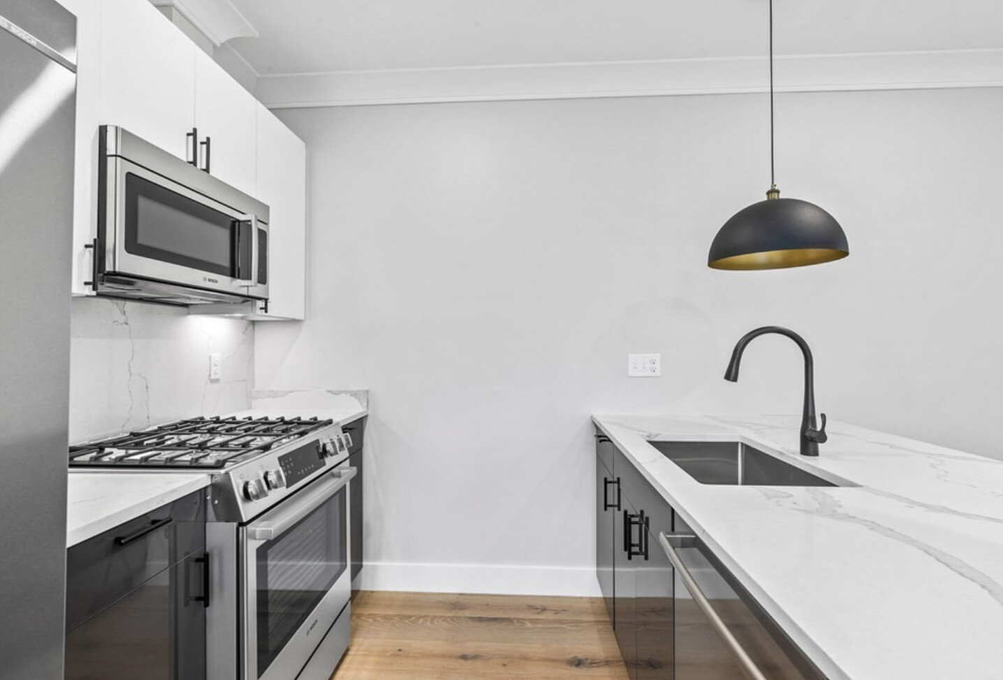 300 Somerville Ave, Ward Two