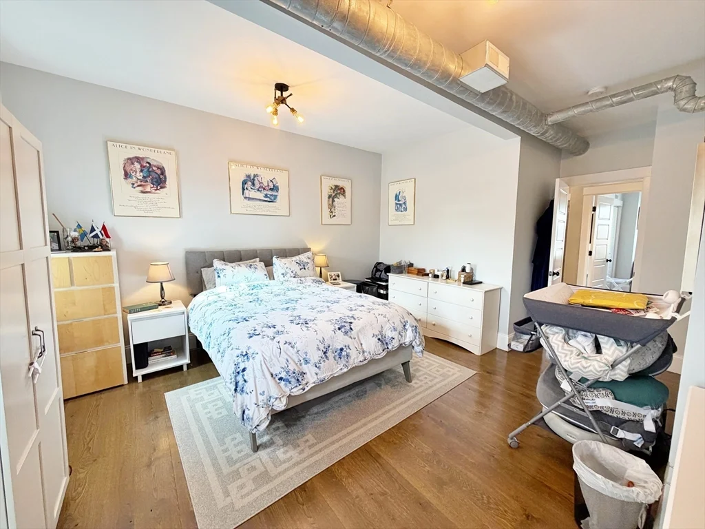 63 Marion St, East Boston