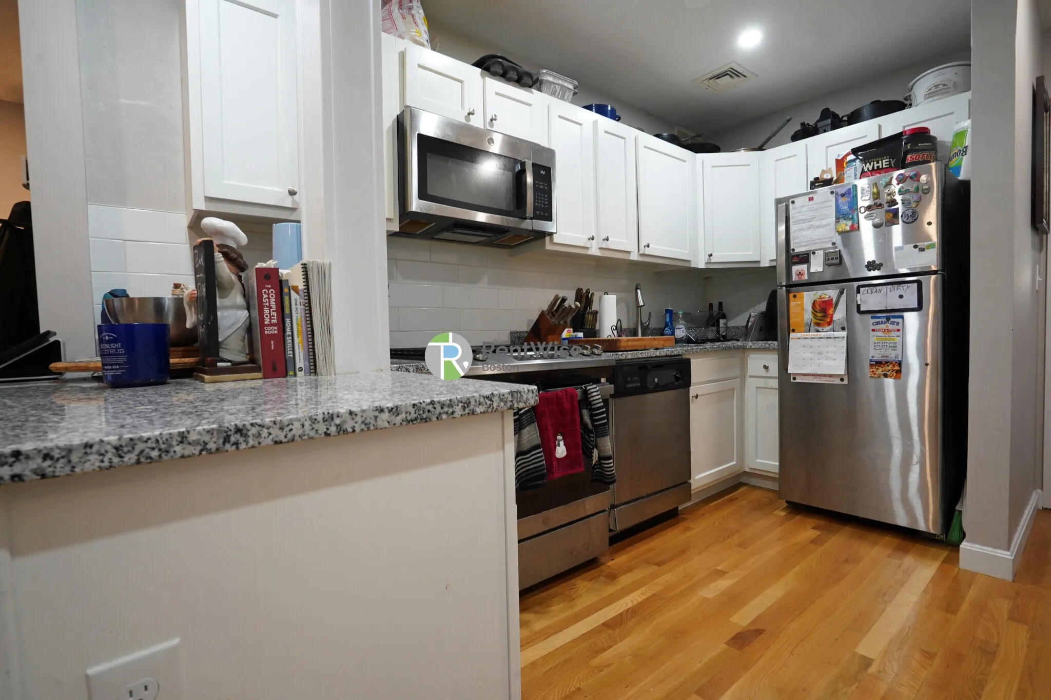 4 Lorraine Ter, Allston