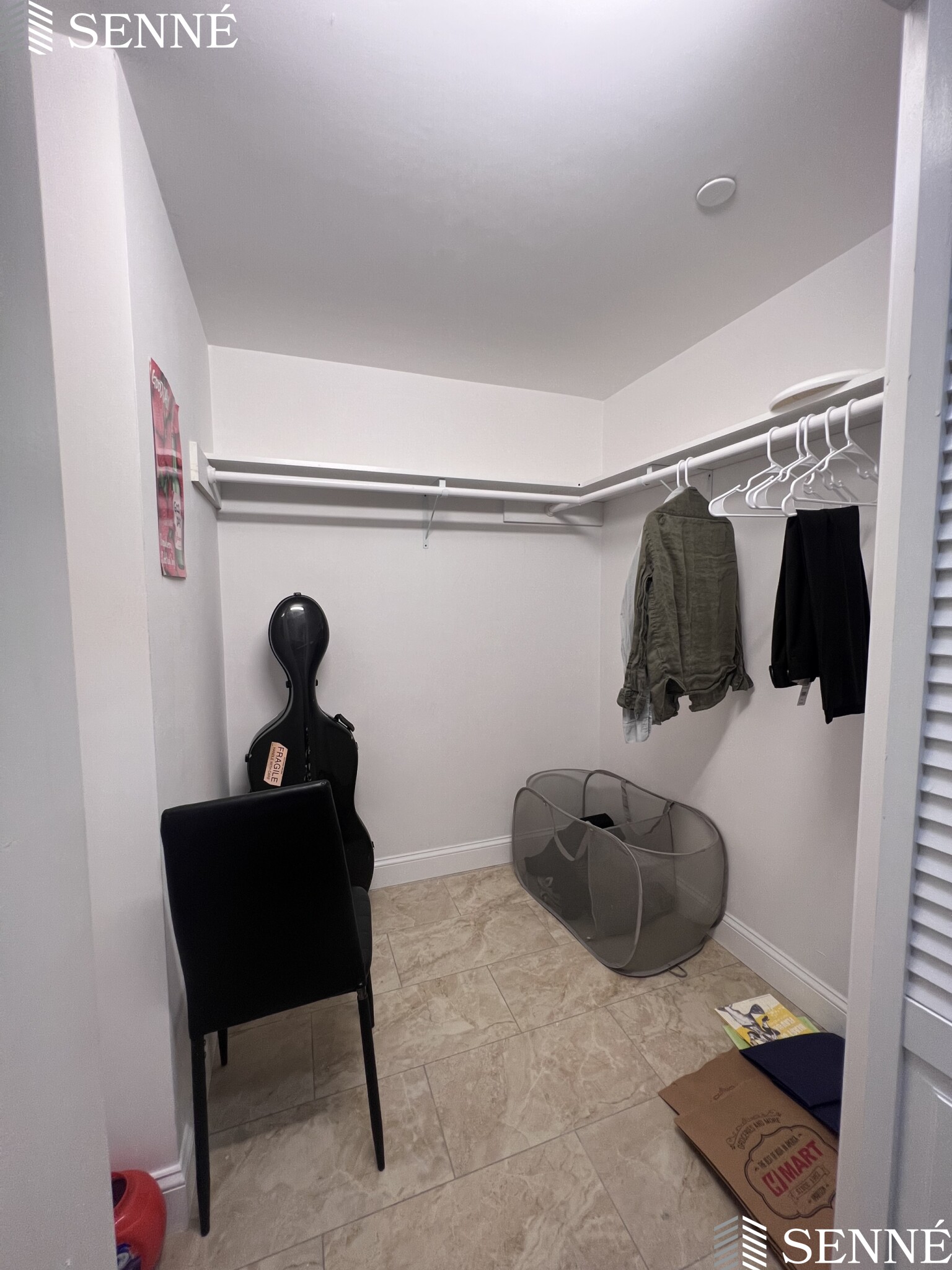 3 Linnaean St, Neighborhood Nine