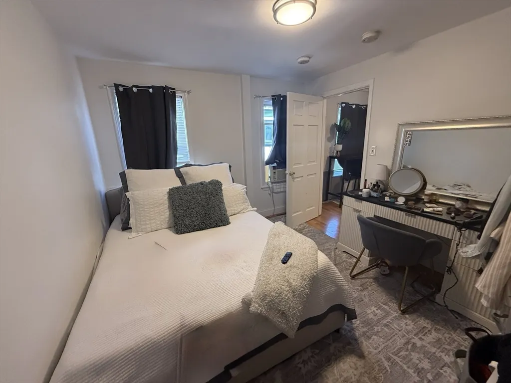 205 D St, South Boston