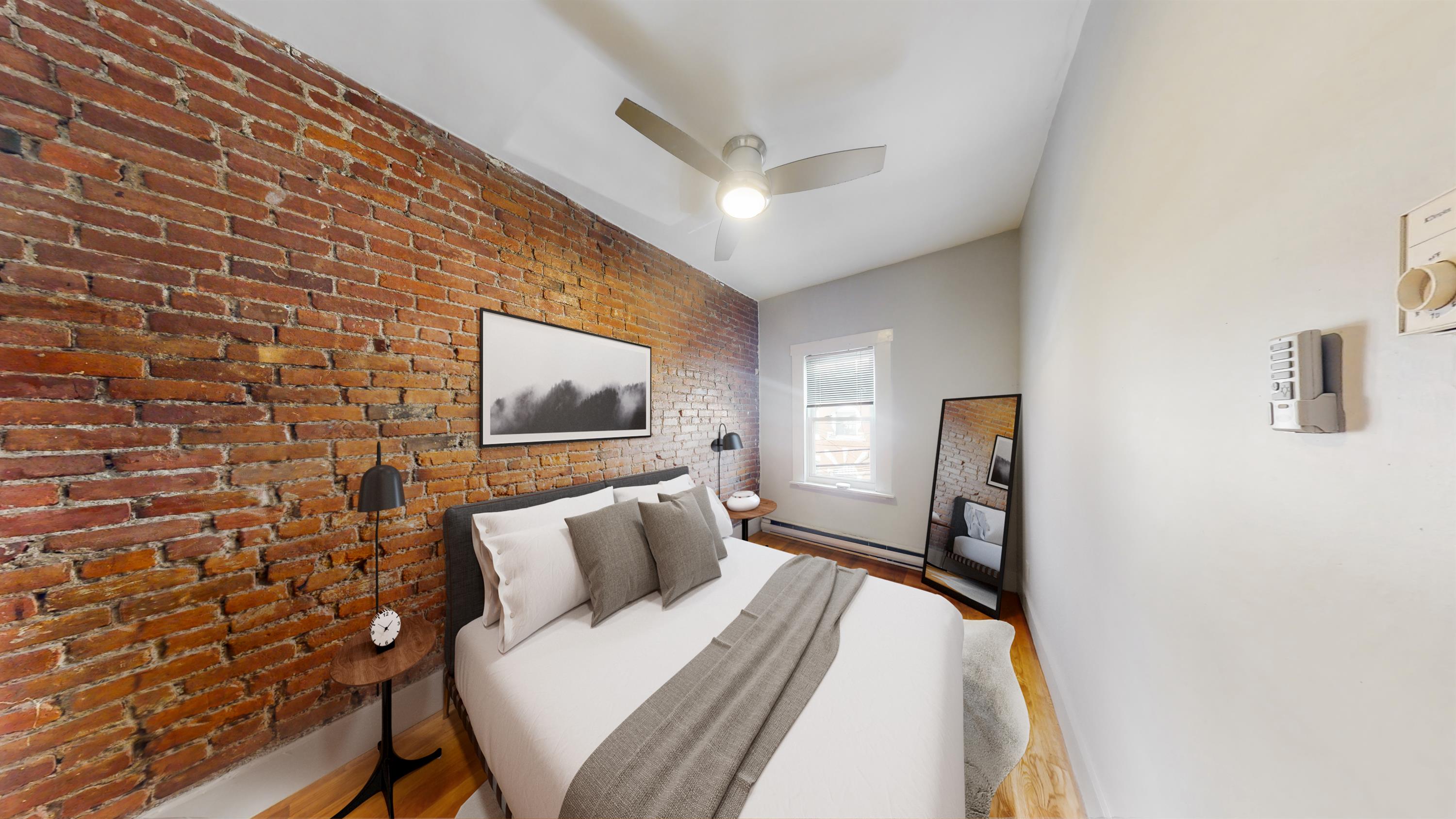 4 Mark St, Jamaica Plain