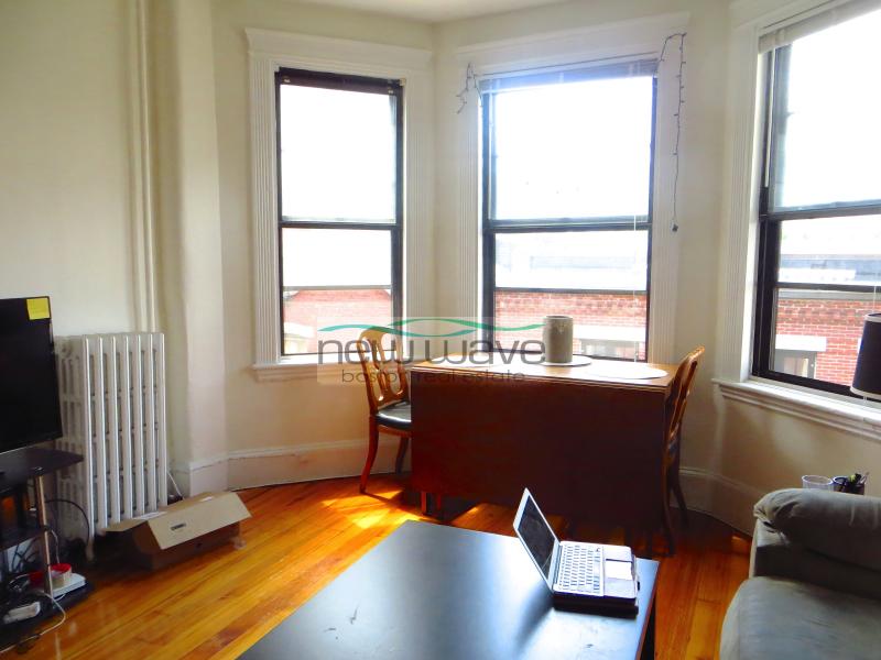 41 Joy St, Beacon Hill