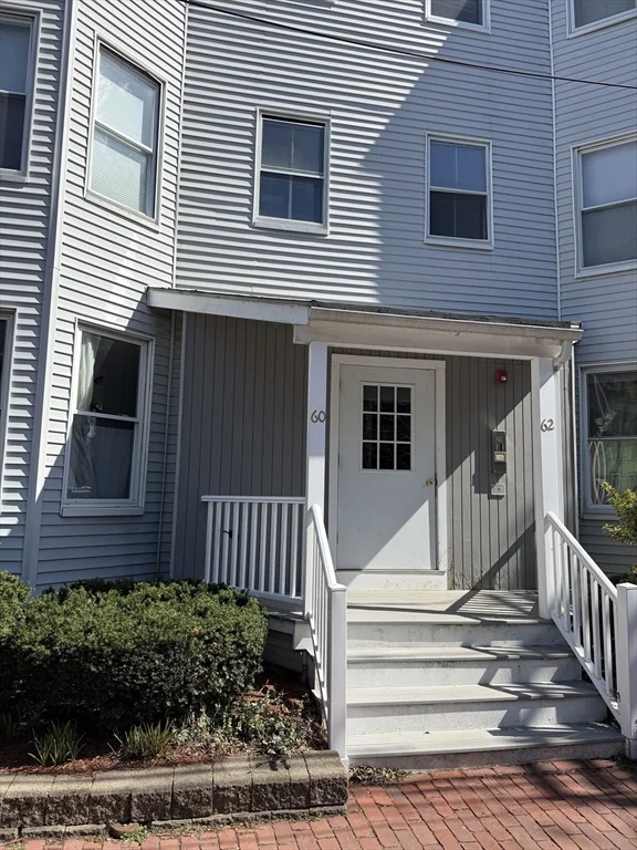 60 Pleasant St, Cambridgeport