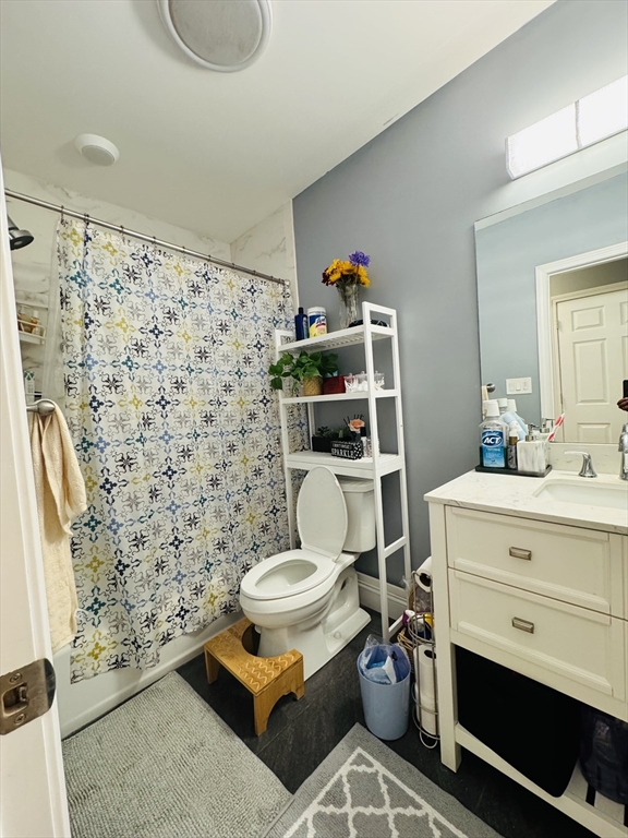 112 Harvard St, Glendale