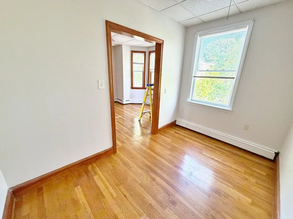 14 Cottage St, East Boston
