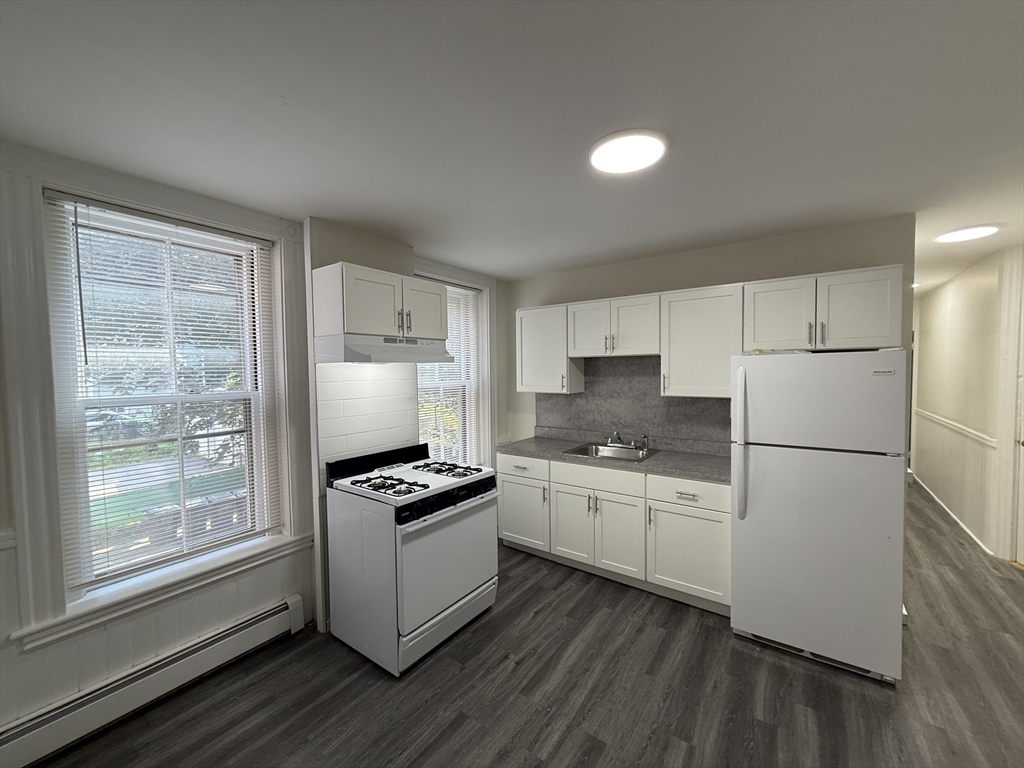 9 Putnam St, Prospect Hill