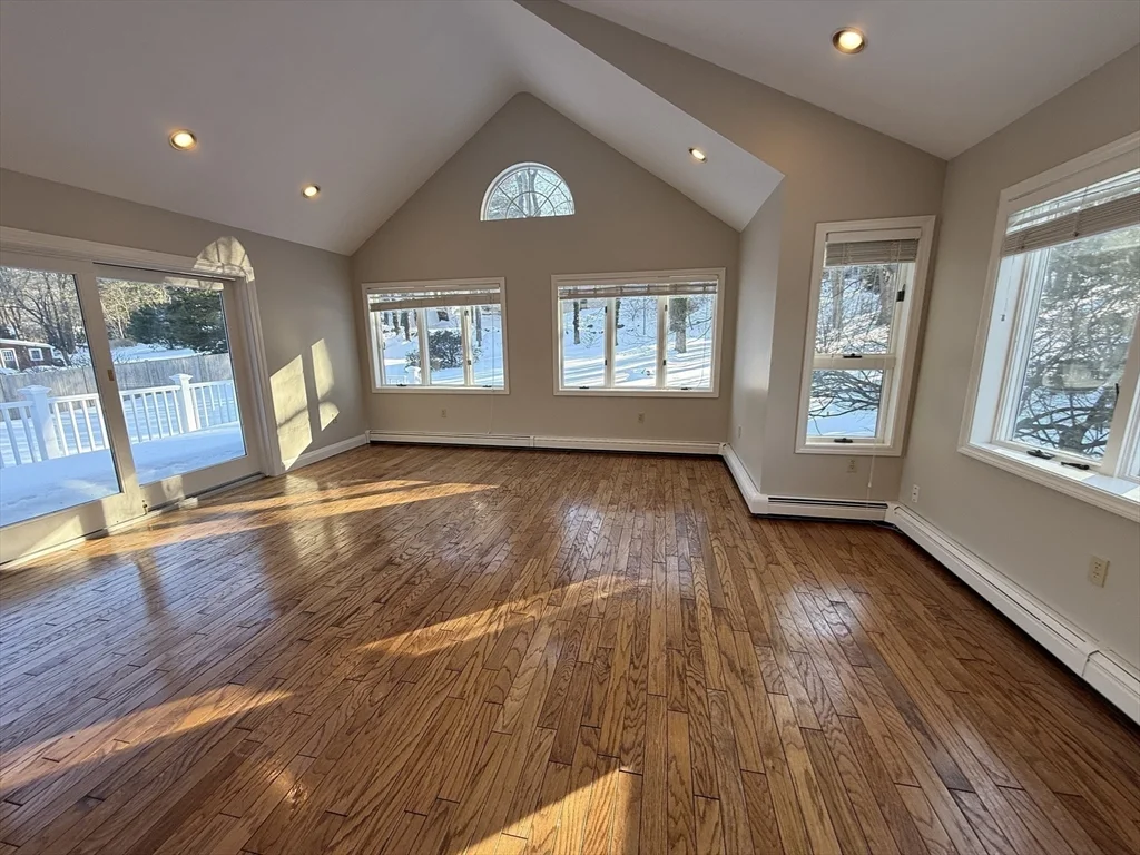 20 Marrett Rd, Lexington