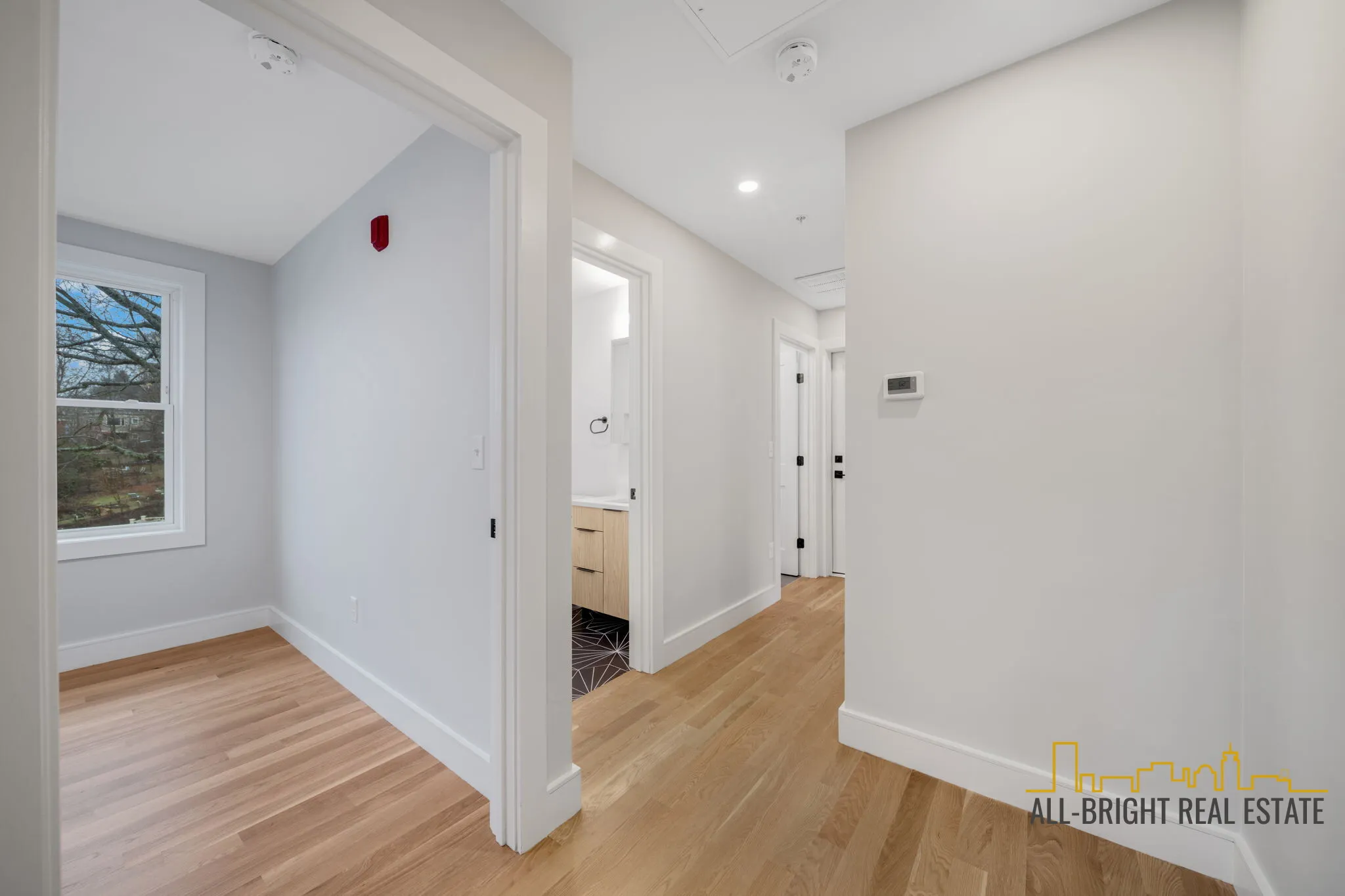9 Wenham St, Jamaica Plain