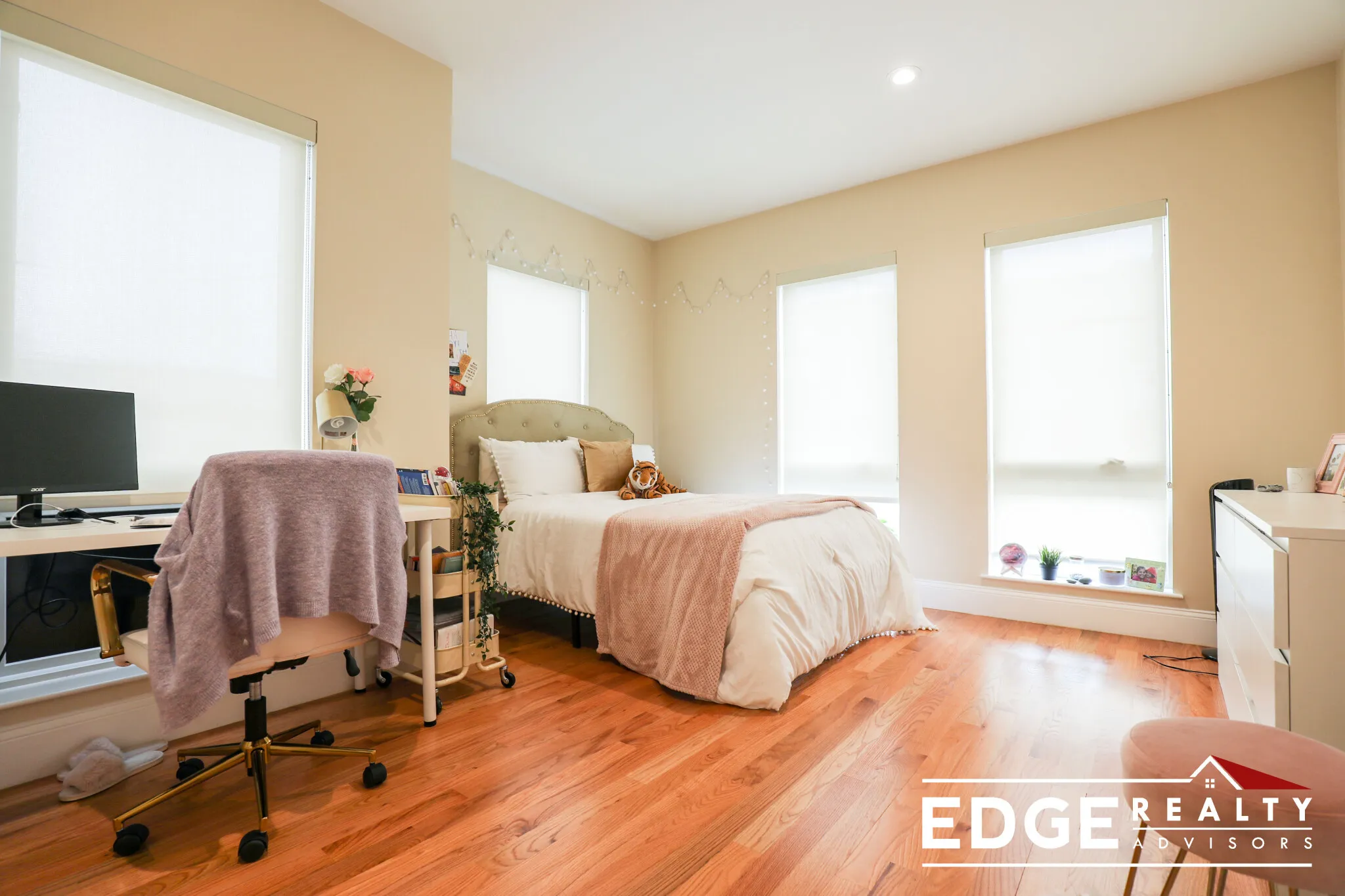 9 Glencoe St, Oak Square