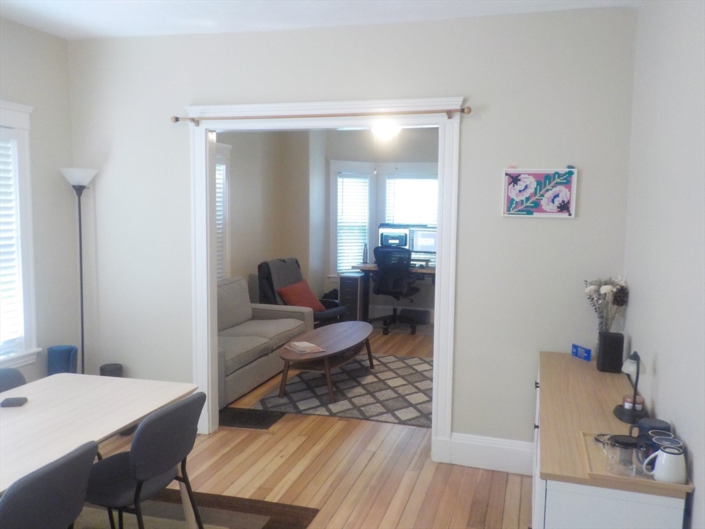 578 Trapelo Rd, Belmont