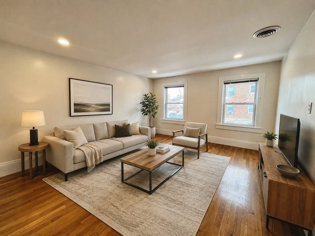 59 West 7th, South Boston