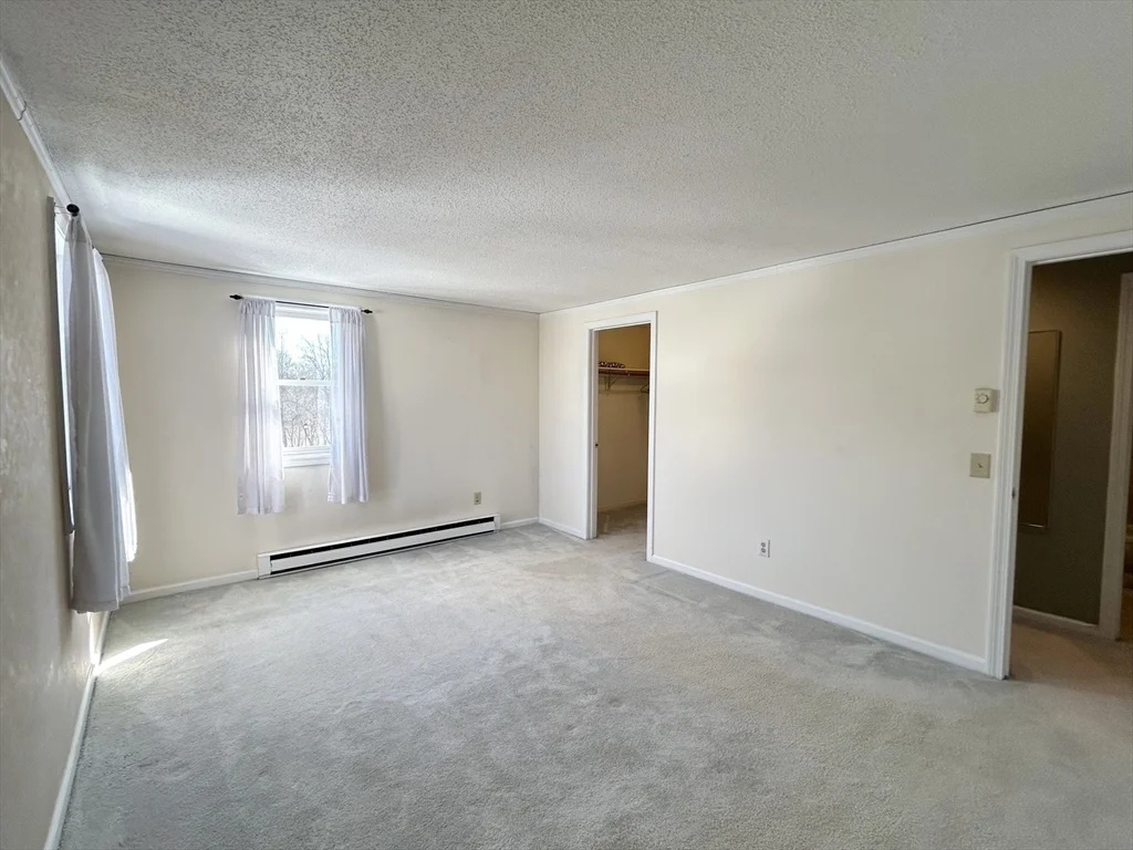 186 Heritage Dr, Northbridge