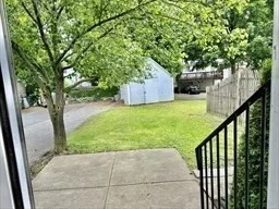 17 Myrtle St, Watertown