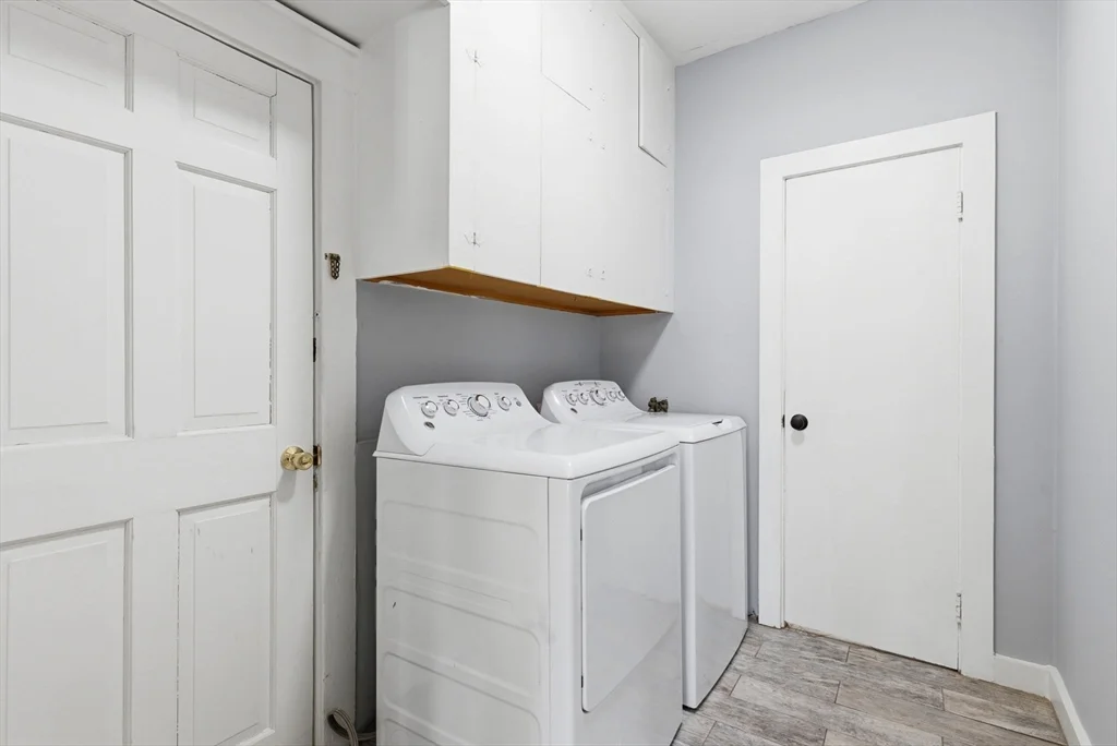 48 Walker St, Falmouth (village)