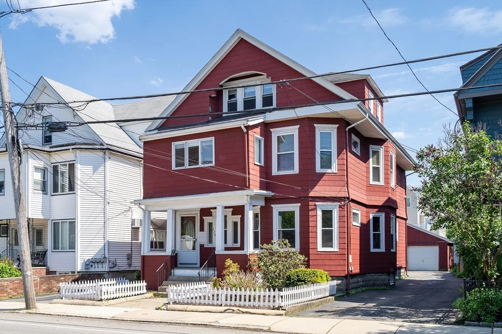 228 Harvard St, Medford