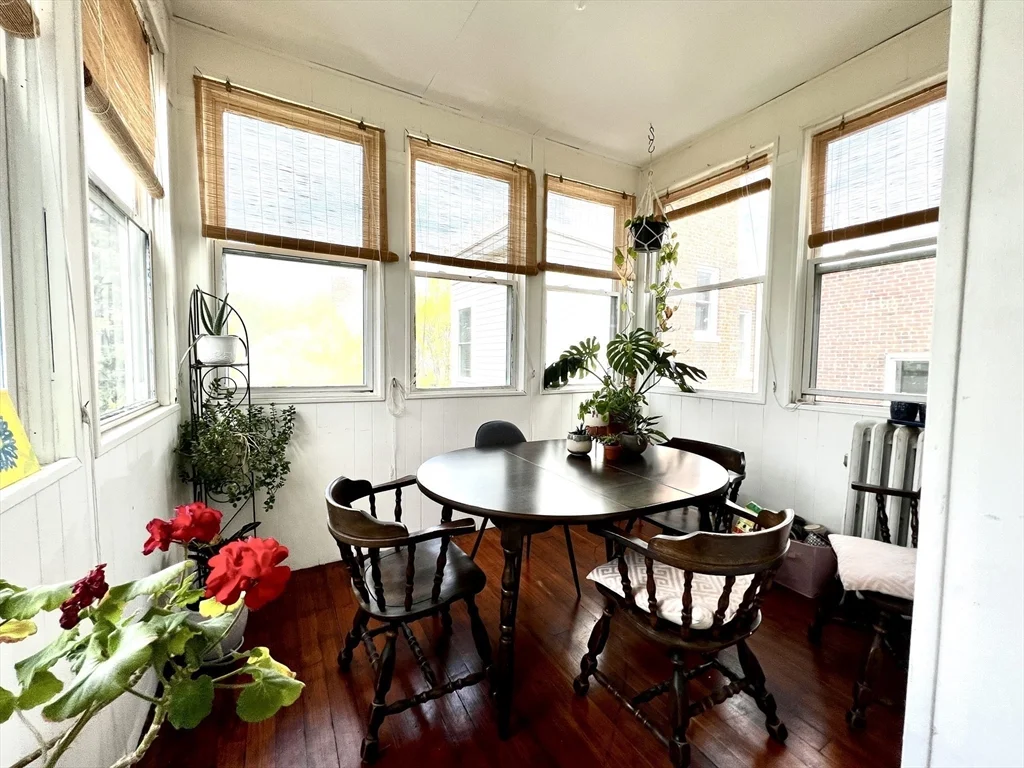 144 Coolidge St, Coolidge Corner