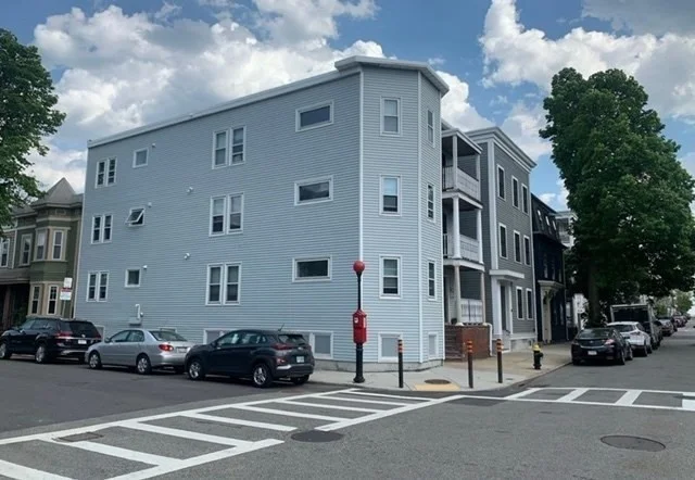 24 P St, South Boston