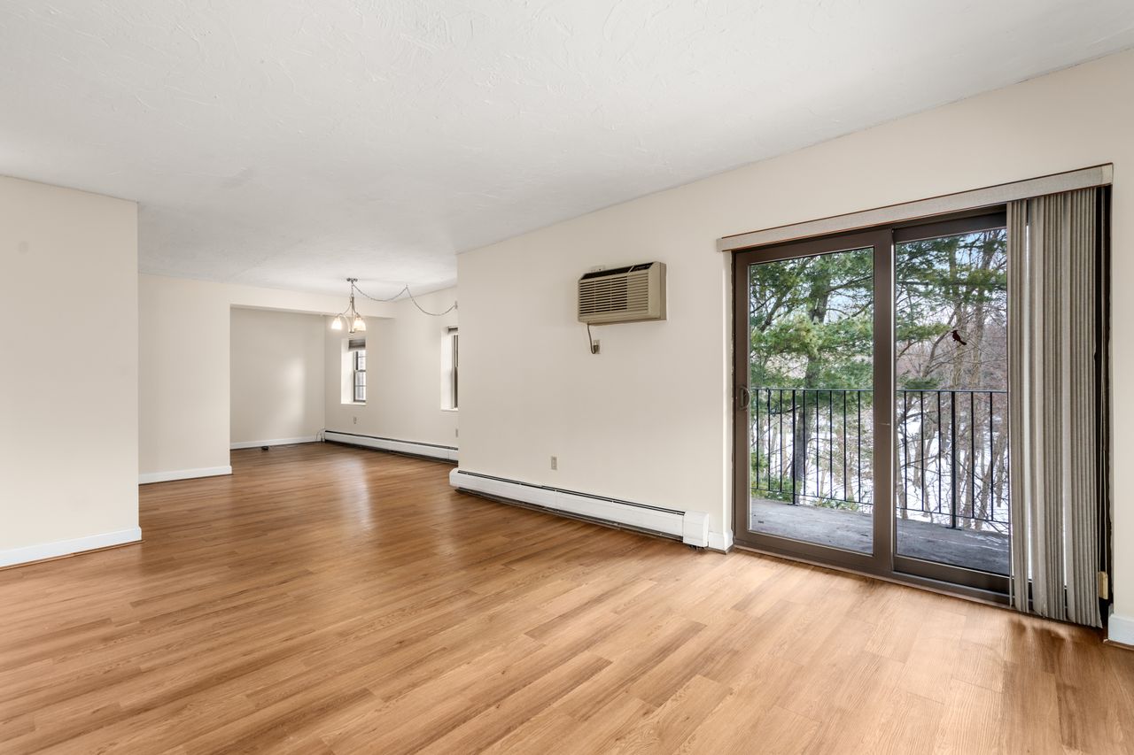 16 Winter St, Waltham