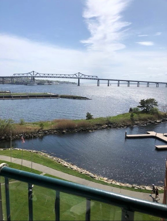 750 Davol St, Fall River