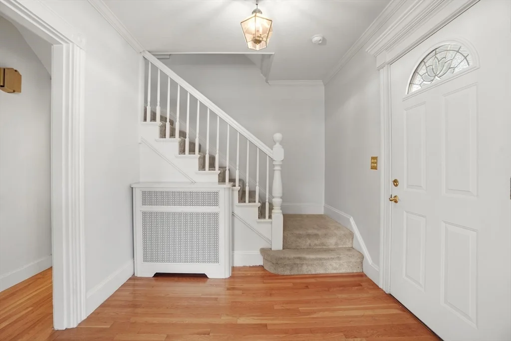 20 Donizetti St, Wellesley