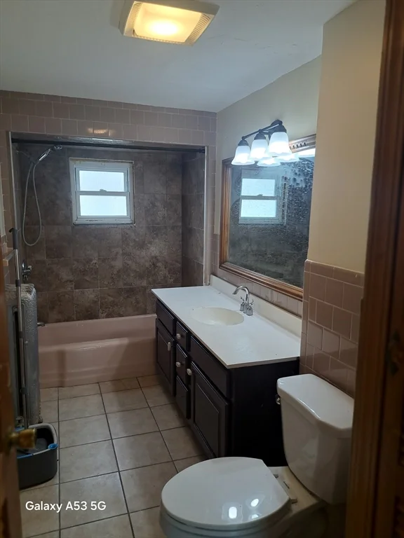 98 Brookline St, Webster Square