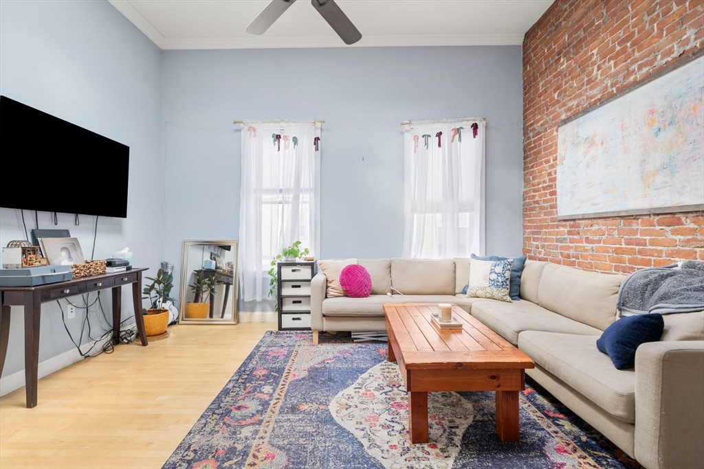 371 Cardinal Medeiros Ave, Cambridge