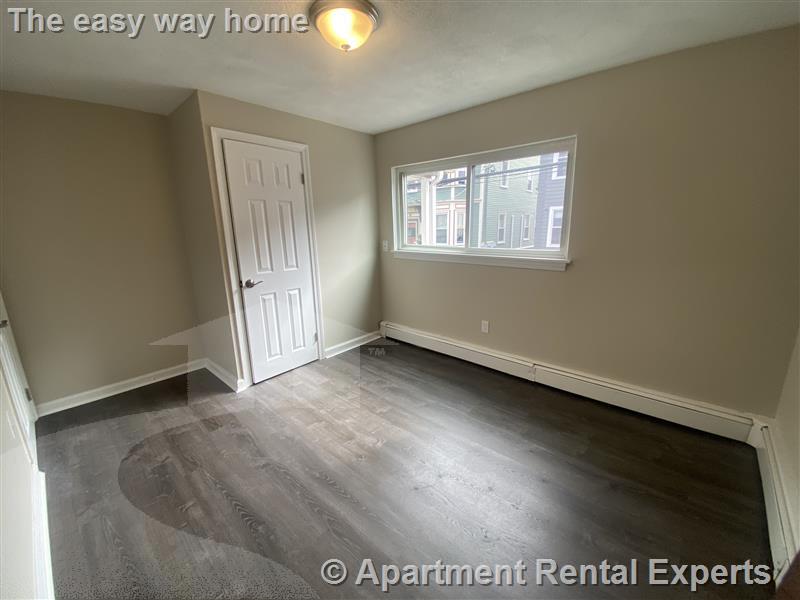 17B Suffolk St, Central Square