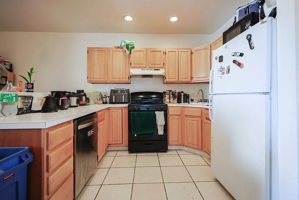 35 Adamson St, Allston