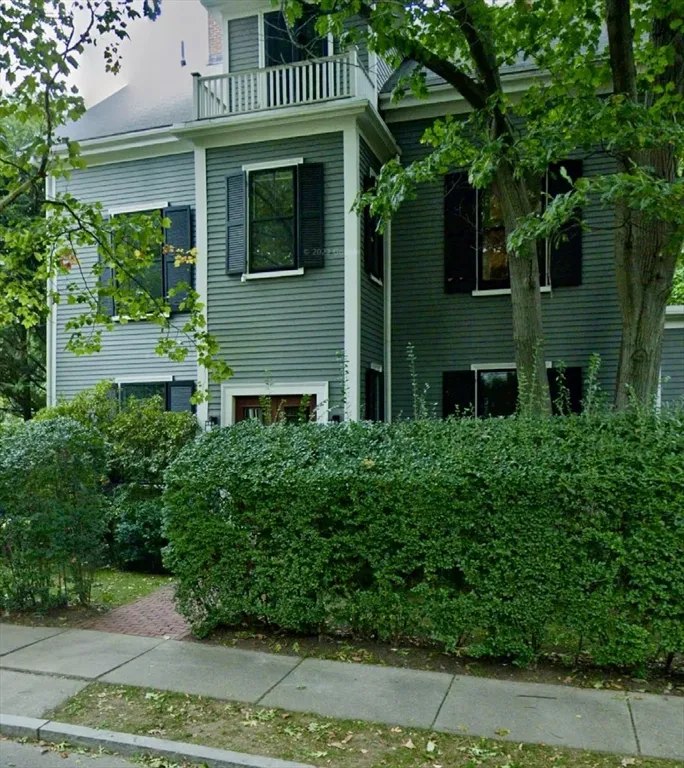 22 Oakland Rd, High Street Hill