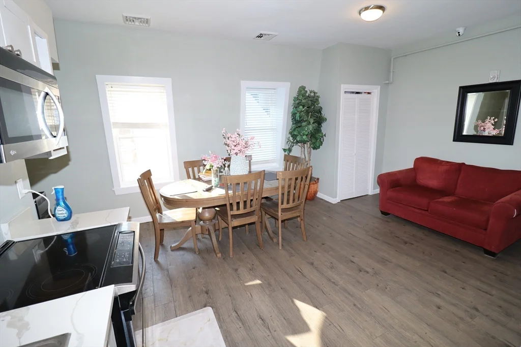 44 South St, Westborough