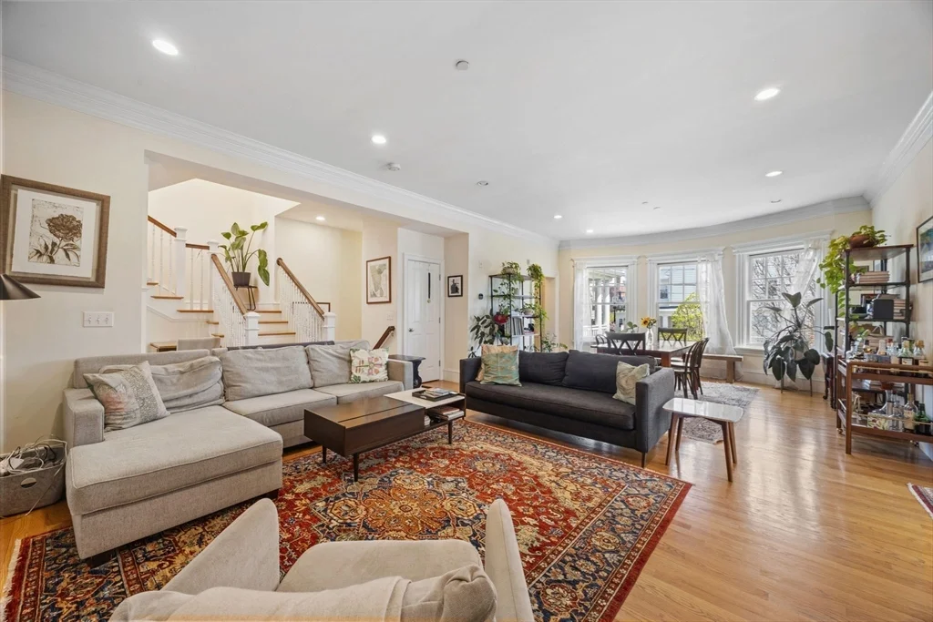 2 Benton Rd, Spring Hill