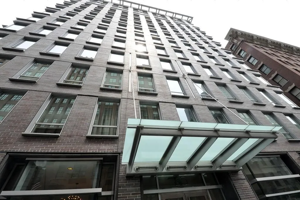 80 Broad St Valet Parking Space, Waterfront